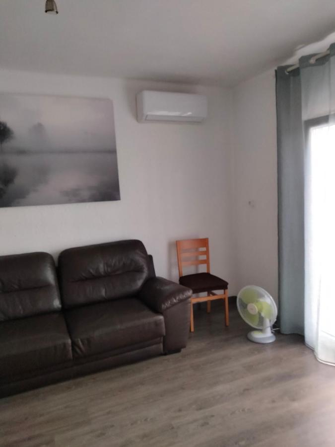 Malvarrosa Apartamentos Valencia Bagian luar foto